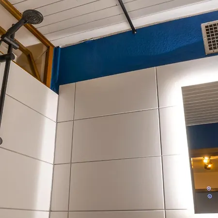 Appartement Charmant, Zentral Mit Parkplatz *