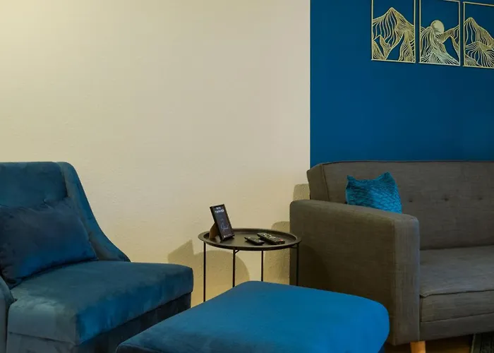 Appartement Charmant, Zentral Mit Parkplatz *