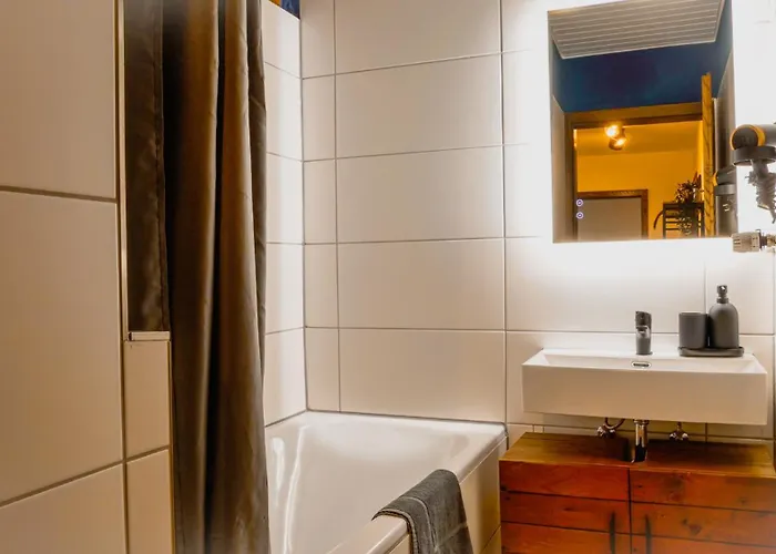 Charmant, Zentral Mit Parkplatz * Ulm